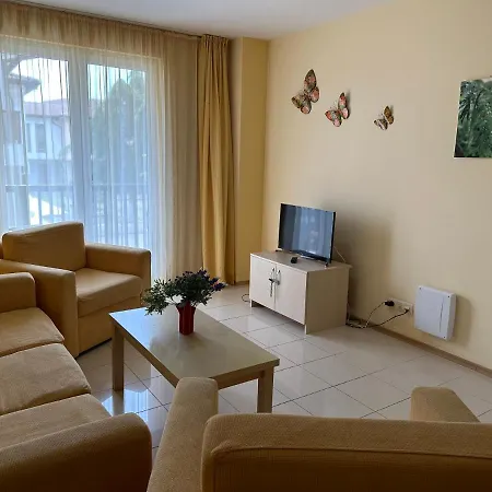 In Complex Harmony Hills Apartment