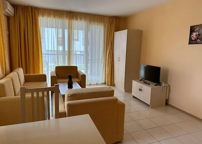 Appartamento In Complex Harmony Hills